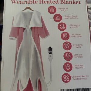 Wearable Heated Blanket - Pink